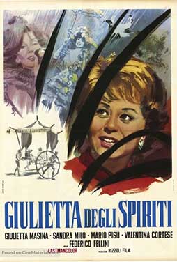 Giulietta-Degli-Spiriti-51